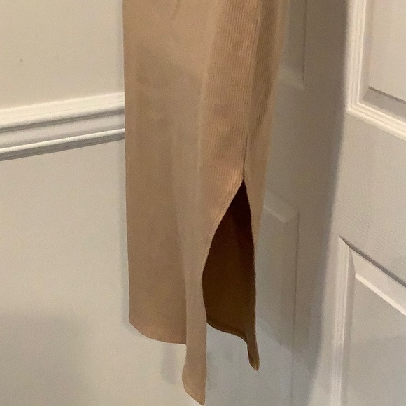 LULU’S Women’s Tan 2 Piece Bodycon Neutral Capsule Stretchy Tank/Skirt Set M - Picture 4 of 7